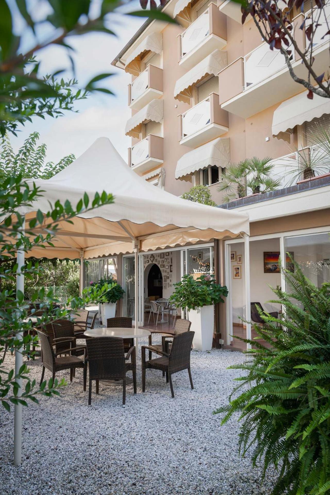 Azzurra Marina di Pietrasanta